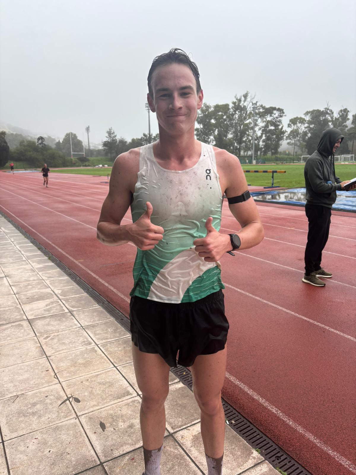 Kropkó Márta, Kropkó Márton és Horváth Karolina: Tudatos építkezés és kilométergyűjtés Portugáliától a Kanári-szigetekig 1000012138