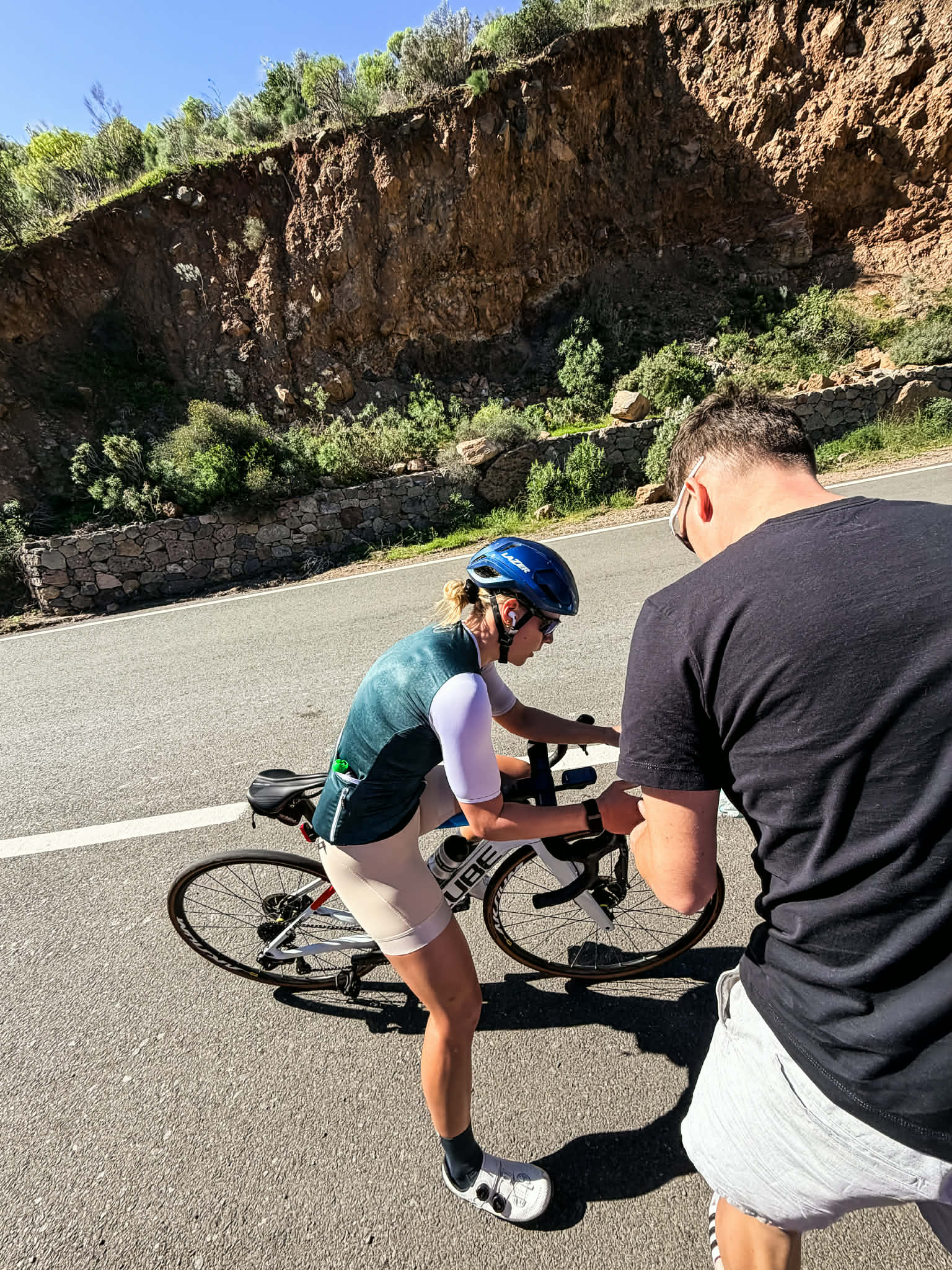 Kropkó Márta, Kropkó Márton és Horváth Karolina: Tudatos építkezés és kilométergyűjtés Portugáliától a Kanári-szigetekig 2e9a385b 8570 4a19 ba20 3d54755fad20