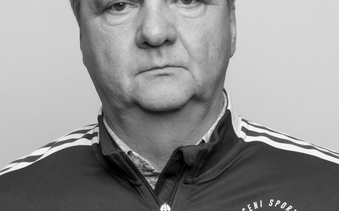 Aki negyven évig volt a debreceni triatlon motorja: Posztumusz életműdíjjal tüntették ki Pap Zsoltot