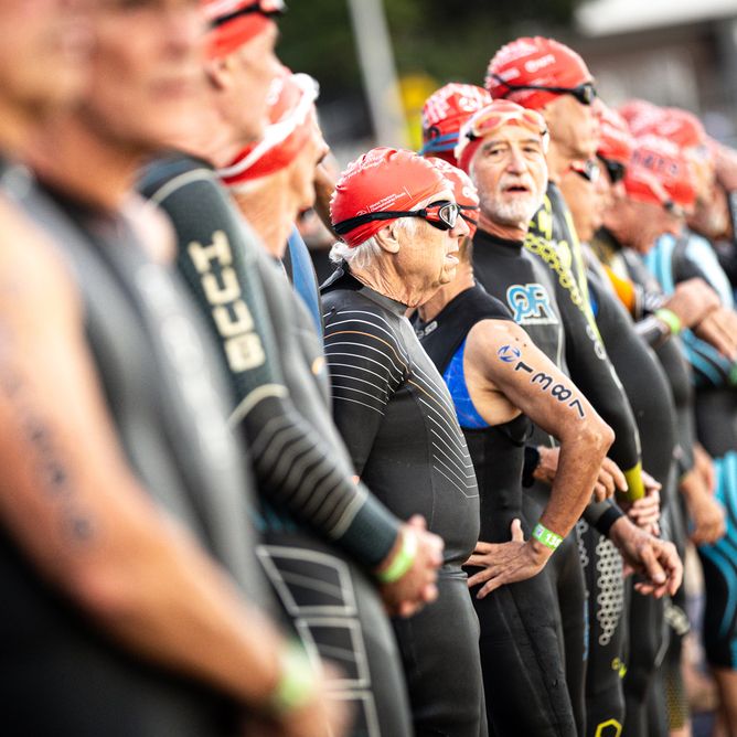 Megújult képzésekkel támogatja a World Triathlon az age-group versenyzőket