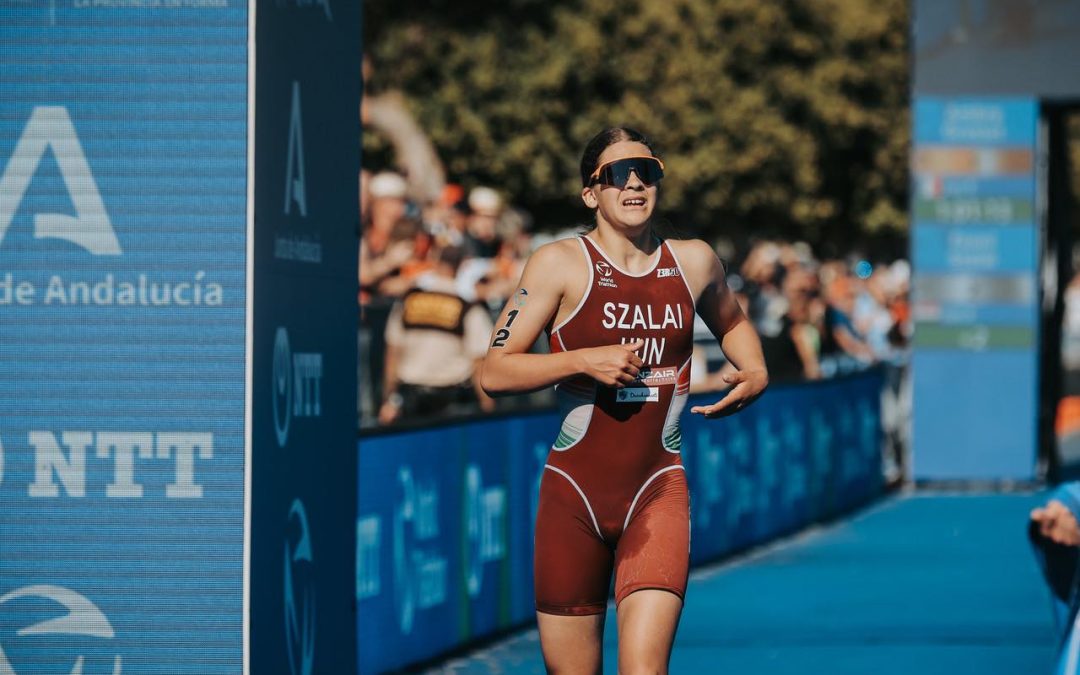 Szalai Fanni ezüstérmes a Triatlon Junior világbajnokságon!