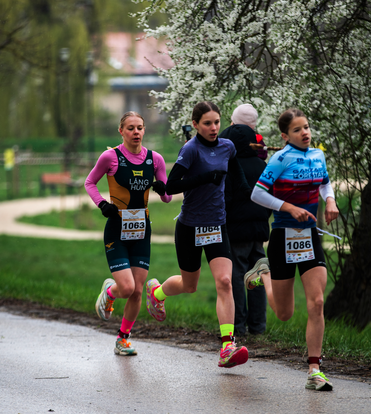 A jövő bajnokain az eső és a szél sem fogott ki Törökbálinton TB 03