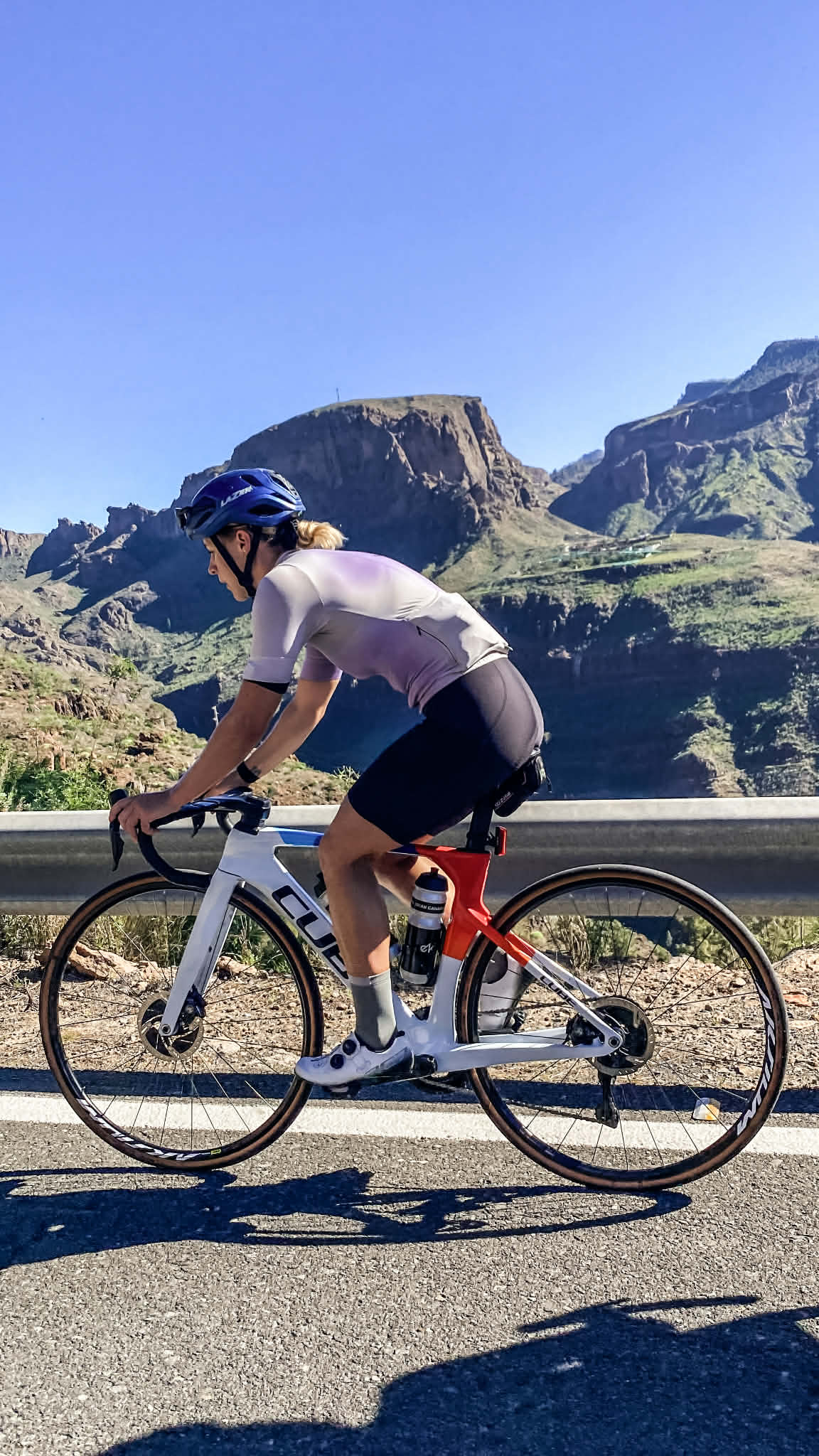 Kropkó Márta, Kropkó Márton és Horváth Karolina: Tudatos építkezés és kilométergyűjtés Portugáliától a Kanári-szigetekig b1676429 902b 4520 8e3b 990b9607bc38