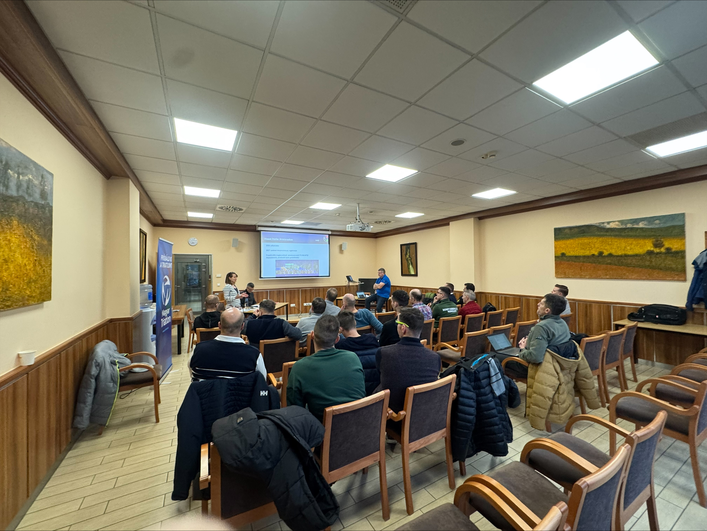 stabil alapok &eacute;s fontos szakmai p&aacute;rbesz&eacute;d: lezajlott az &eacute;ves versenyszervezői f&oacute;rum