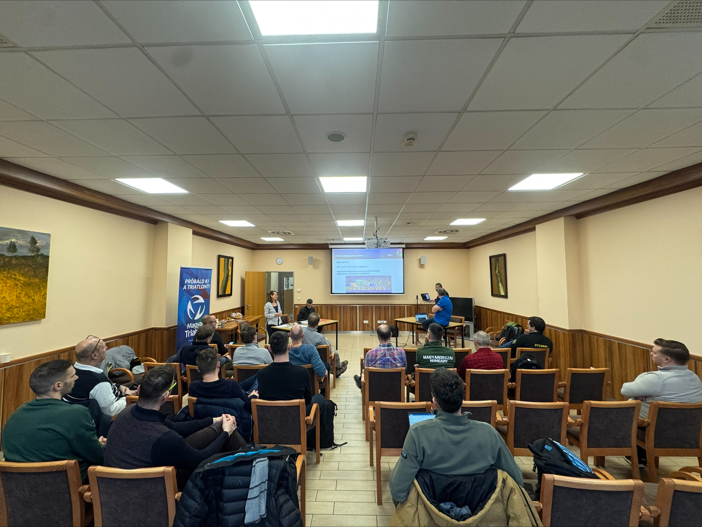 stabil alapok &eacute;s fontos szakmai p&aacute;rbesz&eacute;d: lezajlott az &eacute;ves versenyszervezői f&oacute;rum